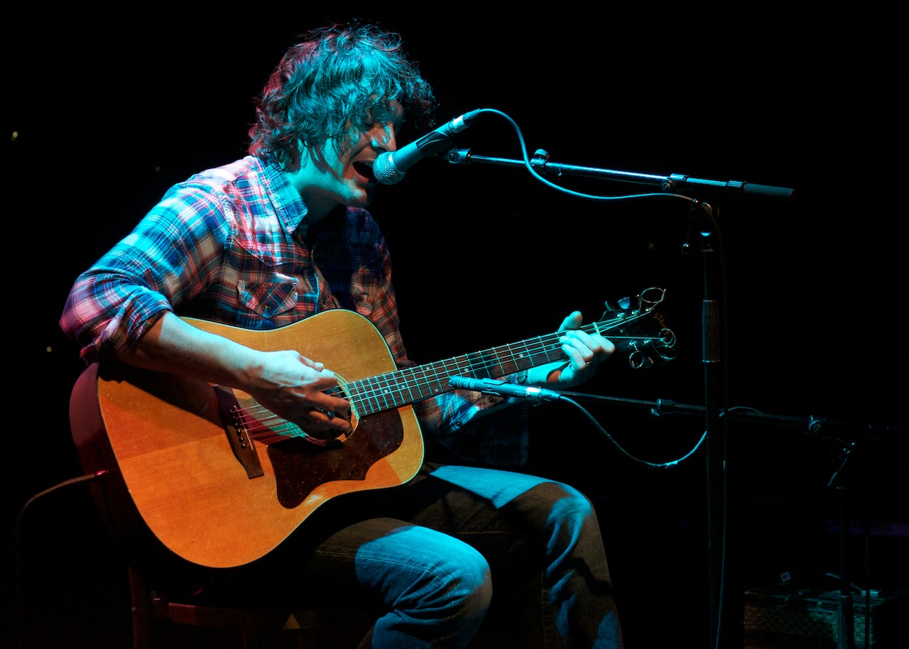 Chris Helme.  Live at Limbo 10th March 2012